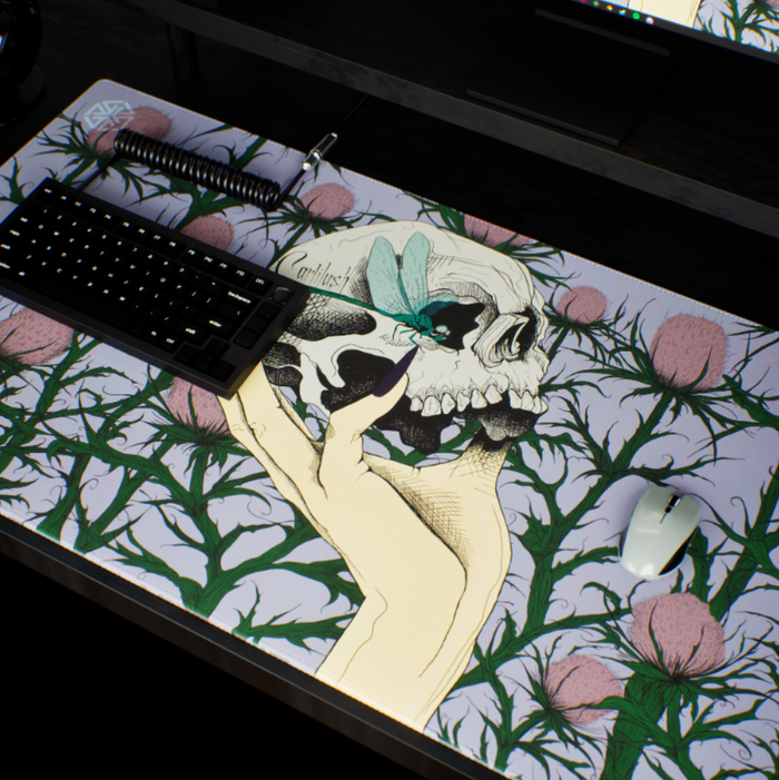 #001 | CarliLush Deskpad - 4D Gaming