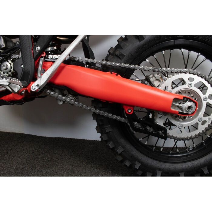 Acerbis Beta (20-) TeketMagnet Swingarm Guards Red