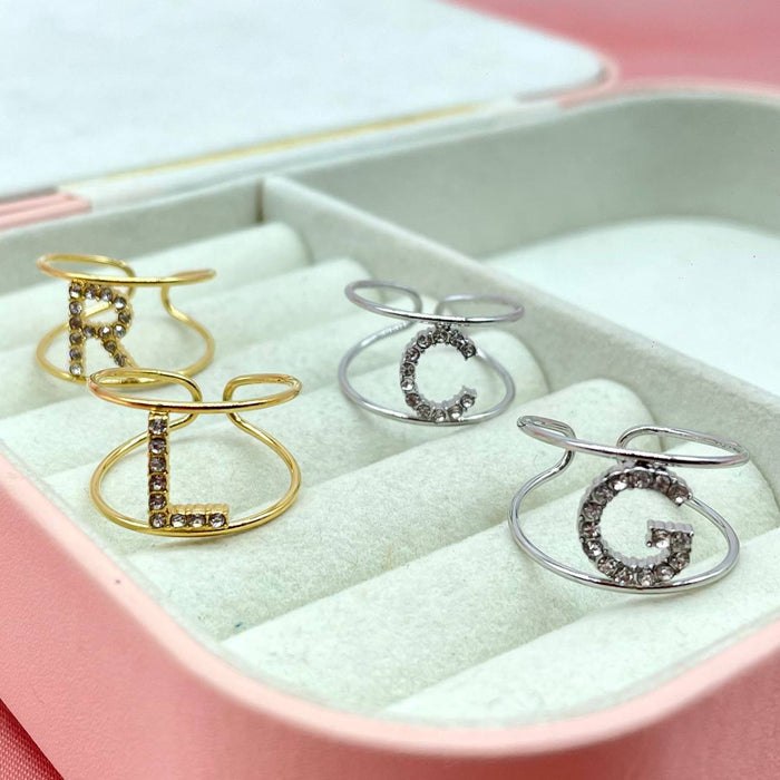 Anello regolabile  con iniziale bril