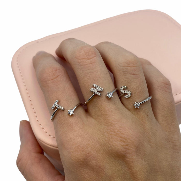 Anello regolabile con iniziale e brillantino - iride bijoux e accessori