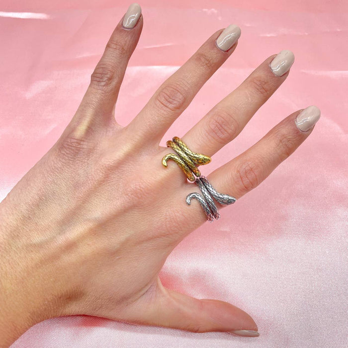 Anello regolabile snake black - Iride Shop - Accessori da Donna
