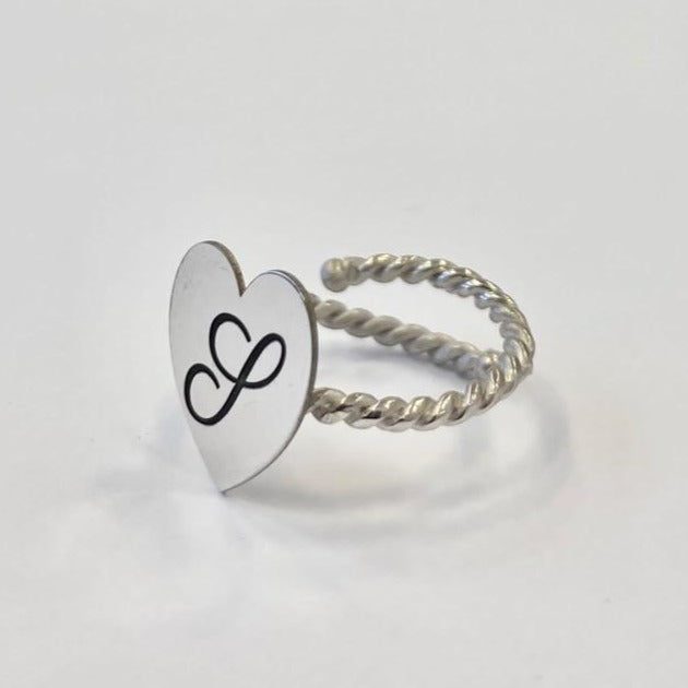 Anello regolabile torcion con cuore personalizzato in argento 925 - Iride Shop - Accessori da Donna
