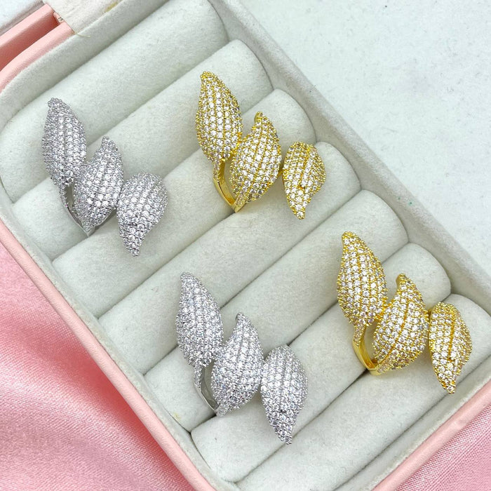Anello regolabile triple petal brill - Iride Shop - Accessori da Donna