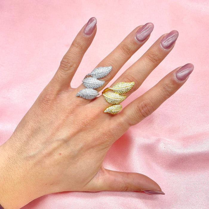 Anello regolabile triple petal brill - Iride Shop - Accessori da Donna