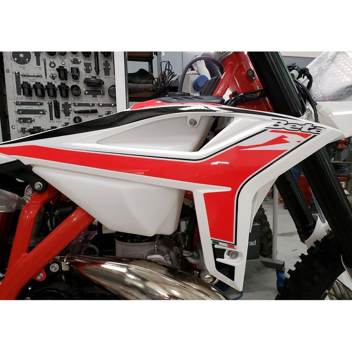 Beta RR|RR-S (20-22) Radiator Shroud Set White