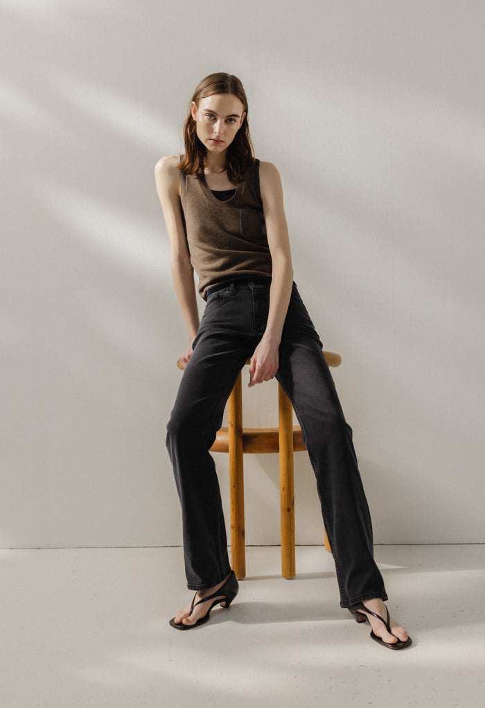 Carry Mid Straight - Black Vintage