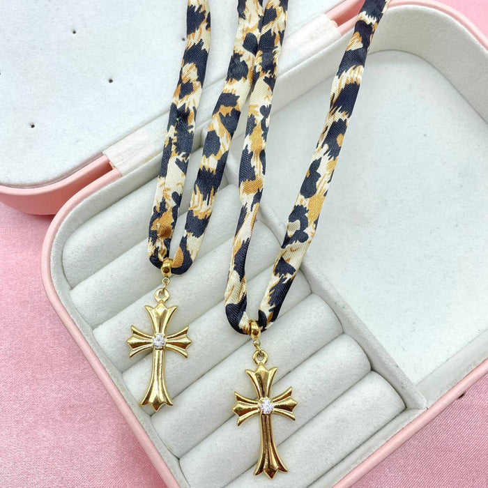 Collana animalier con croce bril - Iride Shop - Accessori da Donna
