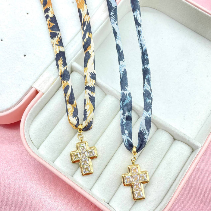 Collana animalier croce - Iride Shop - Accessori da Donna