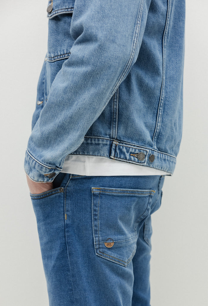Liam Jacket - Medium Aged