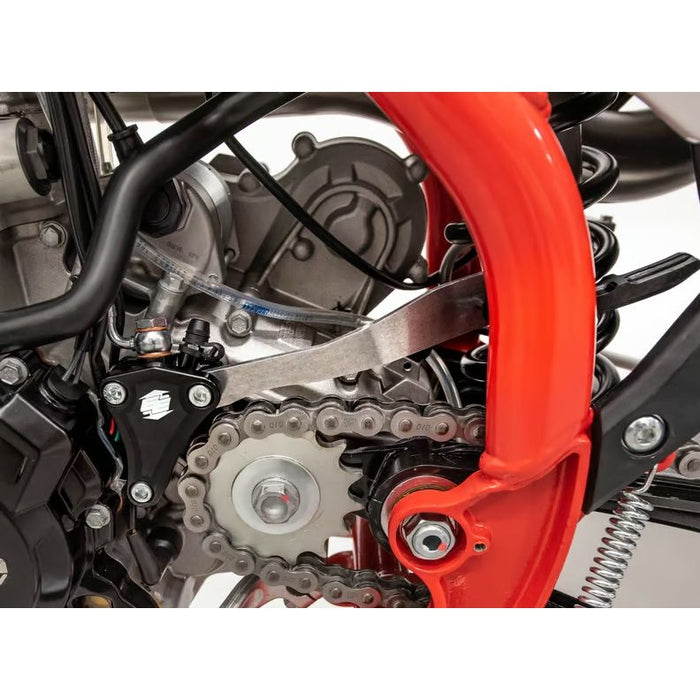 Moose Racing Beta 4-stroke (20-) Clutch Slave Cylinder|Chain Guard