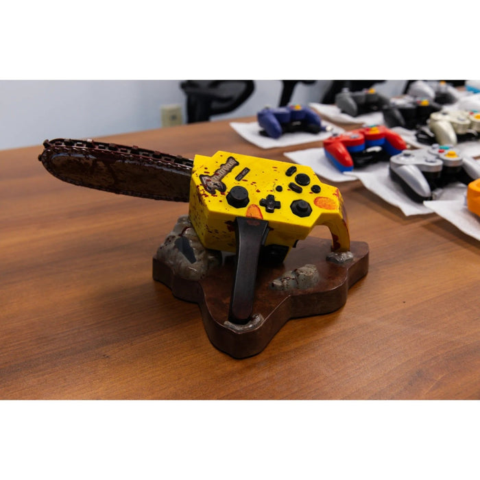 GameCube - Resident Evil 4 Chainsaw Controller 2005
