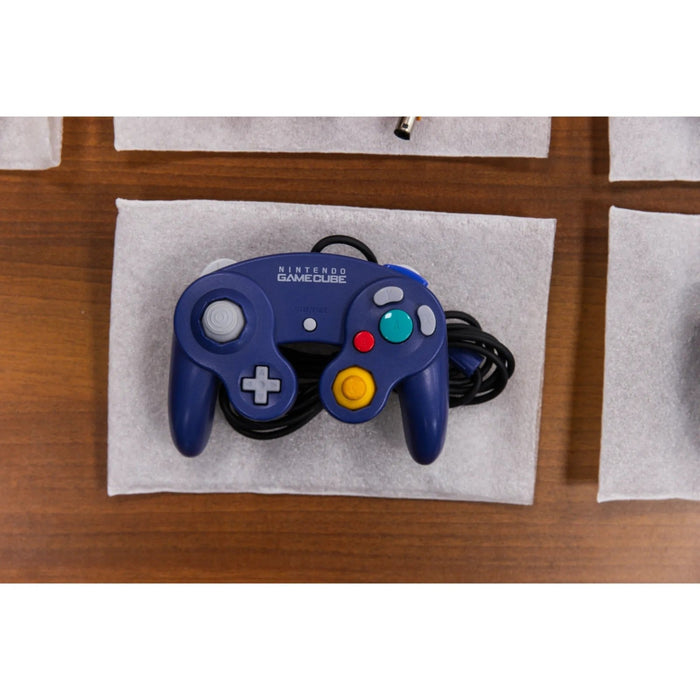 Nintendo GameCube Controller Collection - Battle Beaver Customs - GameCube - Indigo/Clear Controller 2002