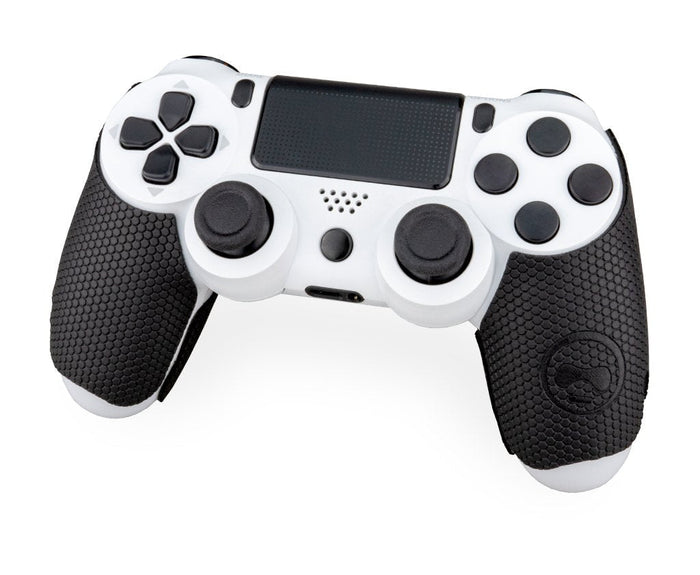 PS4 / Black