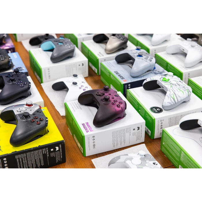 Xbox Controller Collection - Battle Beaver Customs - Xbox One - Day One 2013