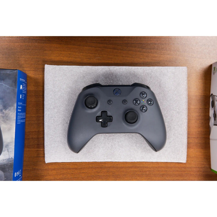 Xbox One - Storm Grey