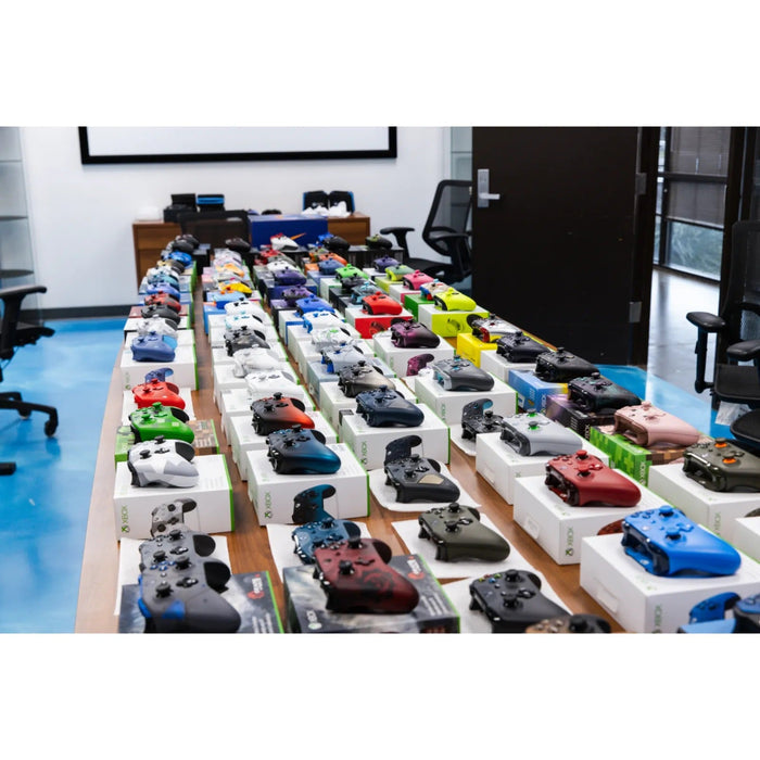 Xbox Controller Collection - Battle Beaver Customs - Xbox One - Day One 2013