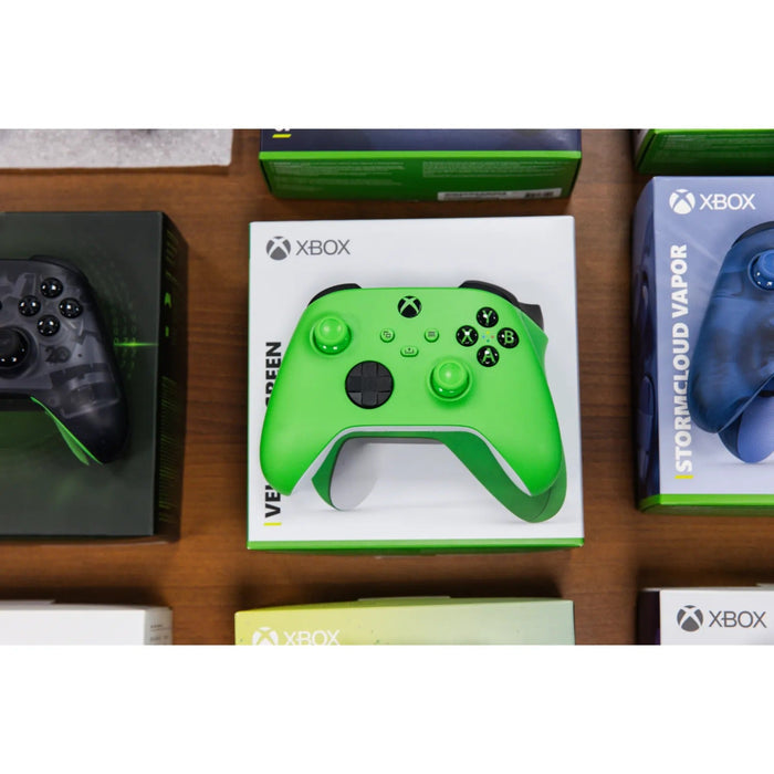 Xbox Series X - Velocity Green